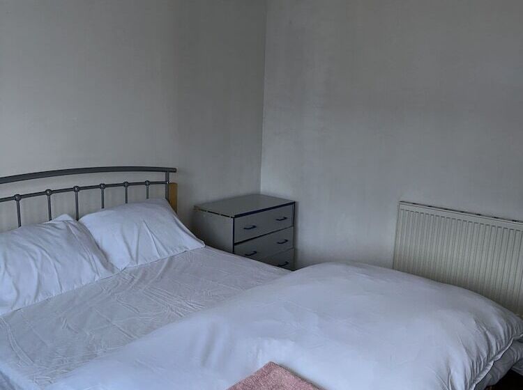 Bed and Breakfast Patchway Homestay