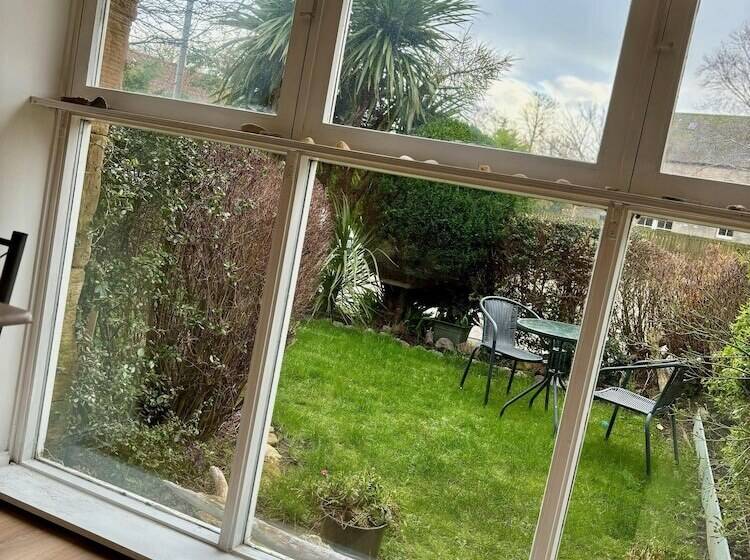 Captivating 2 Bed Cottage In Kingsbarns