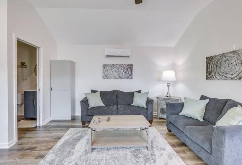 Charming Cottage At Waxahatchee Creek & Marina!