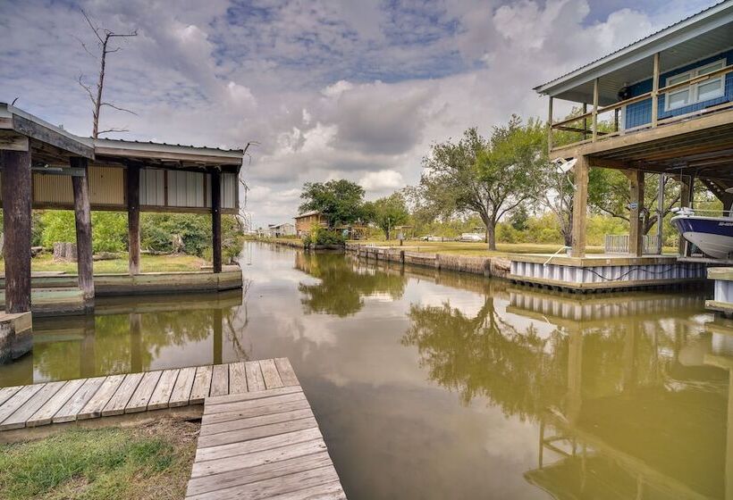 Charming Home W/ Dock, Near Downtown Lake Charles!