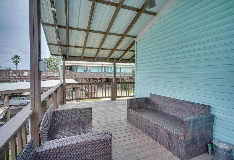 Charming Home W/ Dock, Near Downtown Lake Charles!