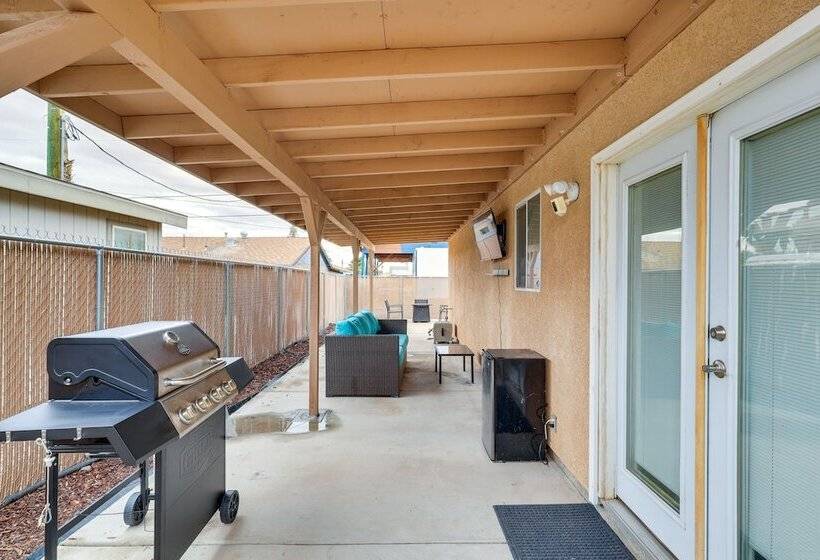 Snowbird Arizona Retreat W/ Fire Pit!