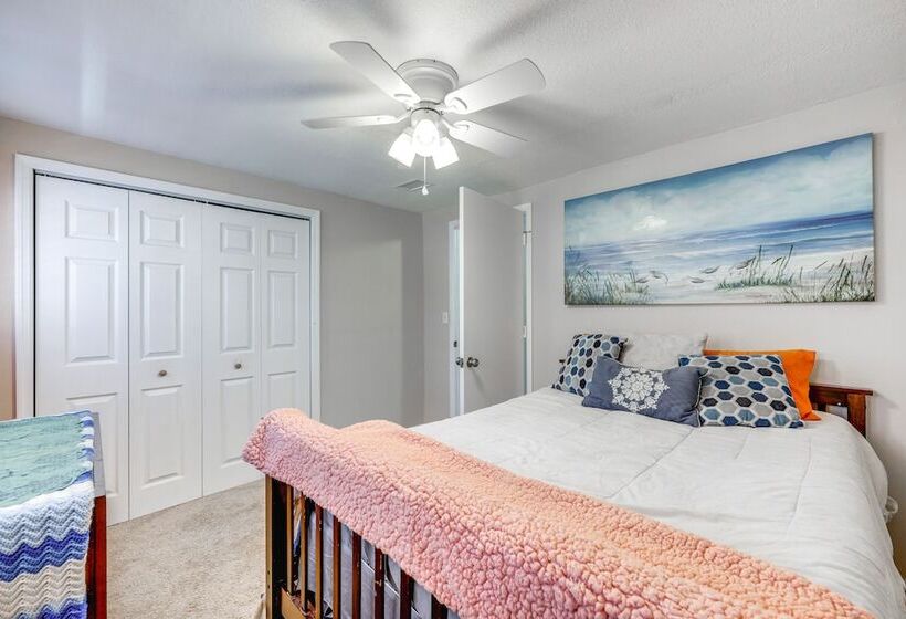 Cozy Jacksonville Home ~ 12 Mi To Downtown!