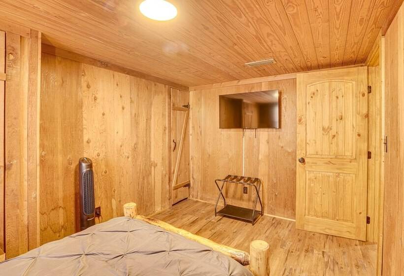 Cropwell Cabin W/ Fire Pit, Near Logan Martin Lake