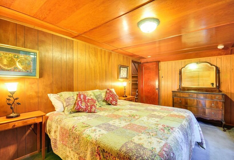 Forested  Minikahda Lodge  W/ Hot Tub Near Mt Hood