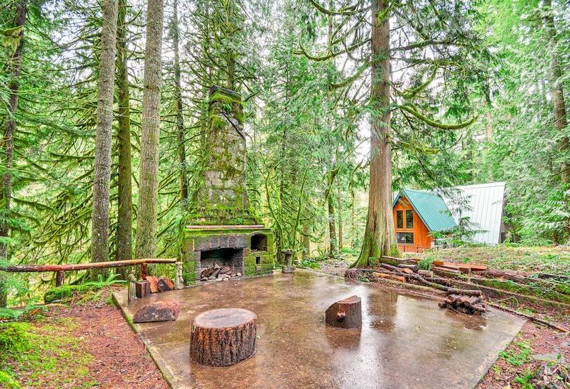 Forested  Minikahda Lodge  W/ Hot Tub Near Mt Hood