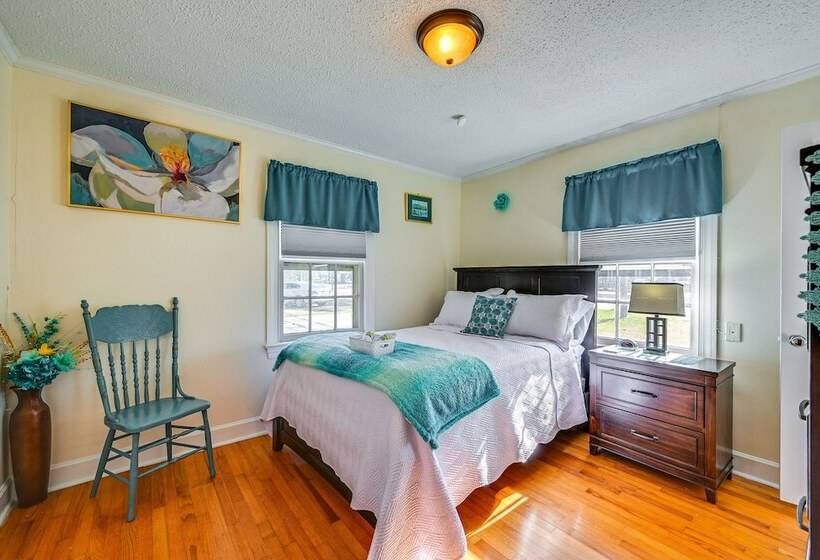 Greenville Home: 2 Mi To Downtown!