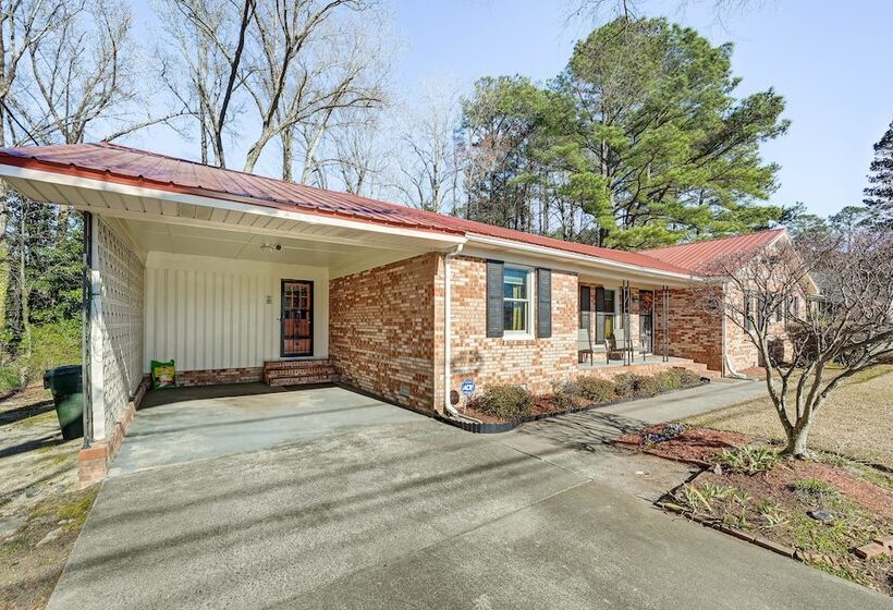 Greenville Home: 2 Mi To Downtown!