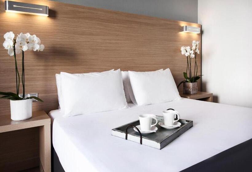 בית מלון כפרי Atlas Suites