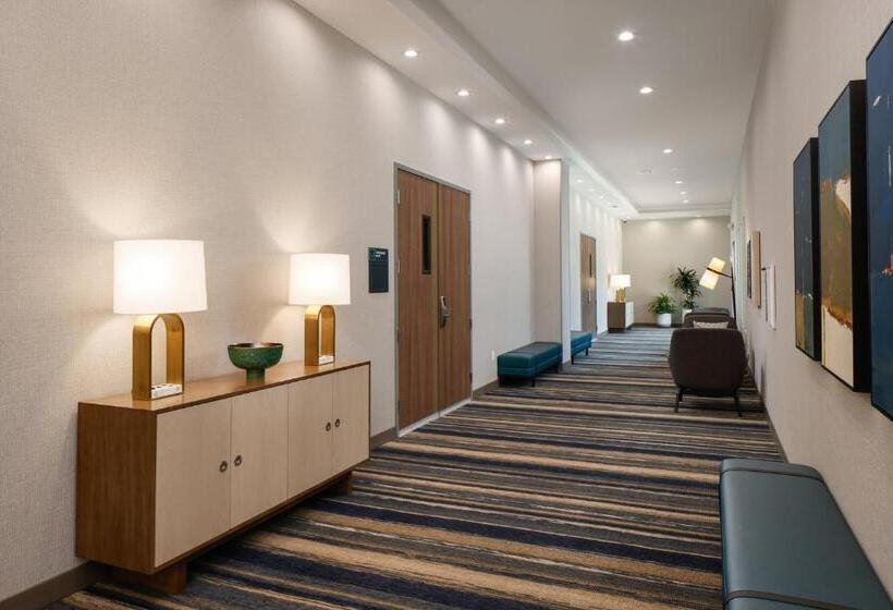 בית מלון כפרי Holiday Inn & Suites Monterey Park – Los Angeles, An Ihg