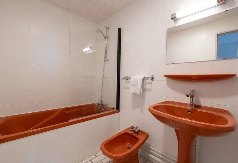 Отель Hôtel Des Docks