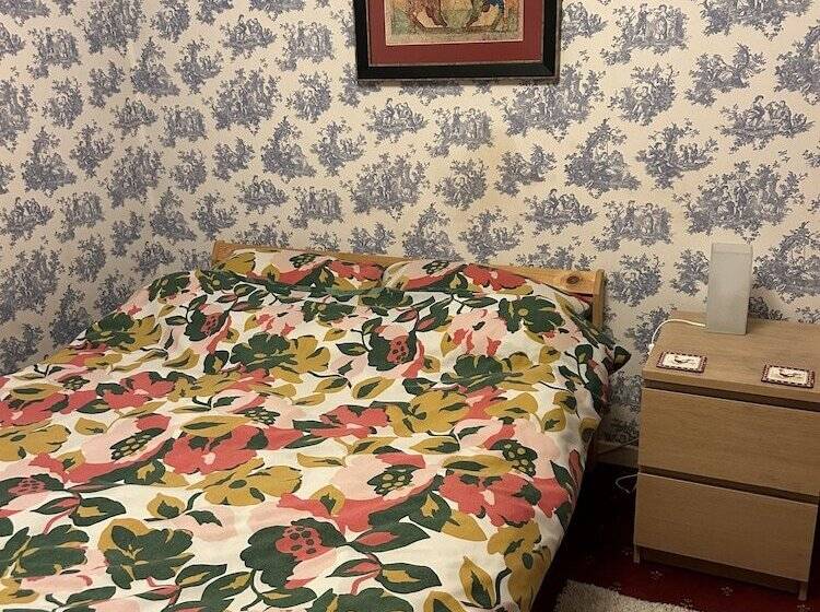 فندق Lowri Cottage