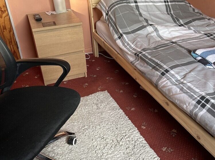 فندق Lowri Cottage