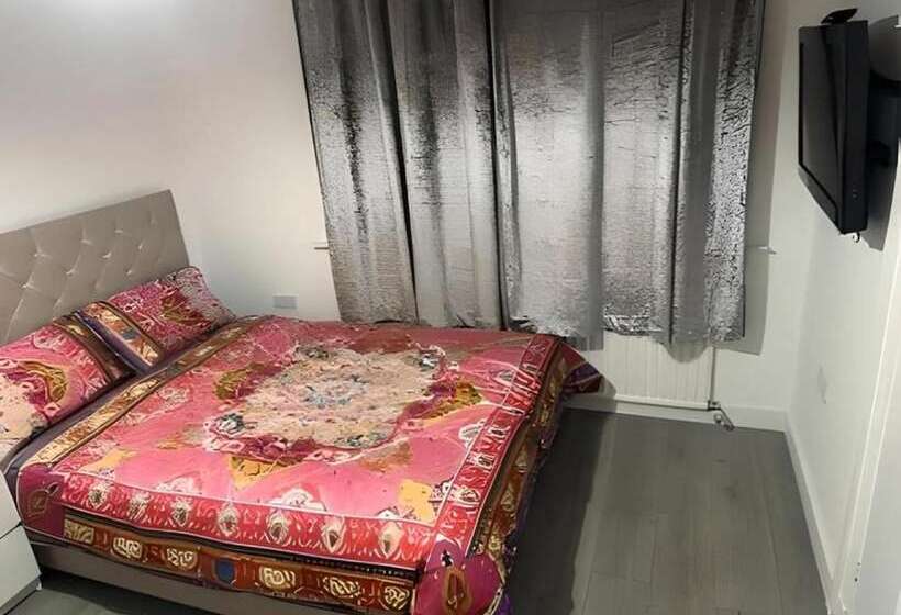 فندق Oyo Stay Inn Elmbank Terrace