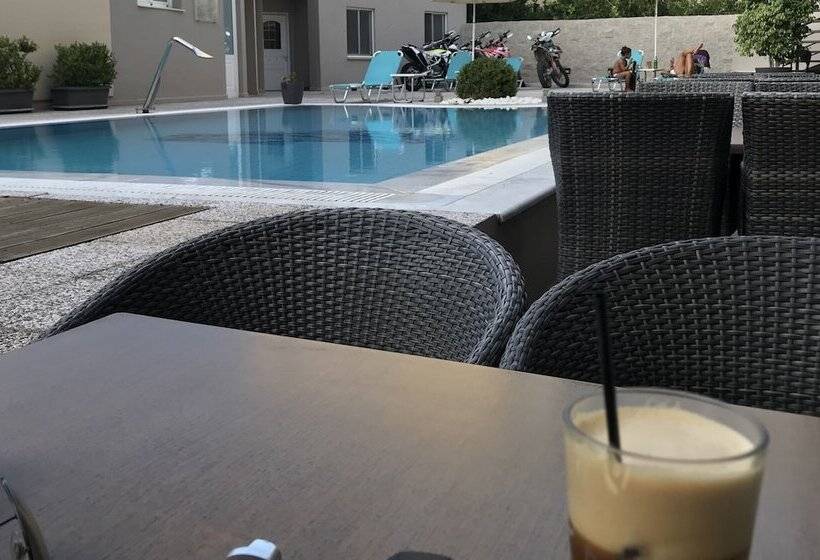 בית מלון כפרי Plaza