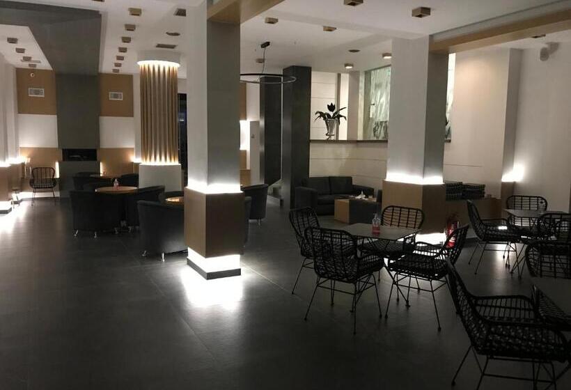 בית מלון כפרי Plaza