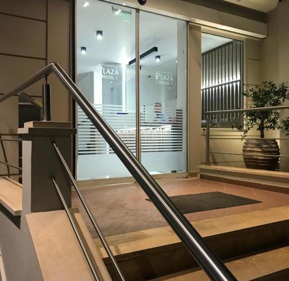 בית מלון כפרי Plaza