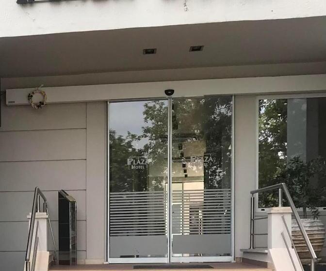 בית מלון כפרי Plaza