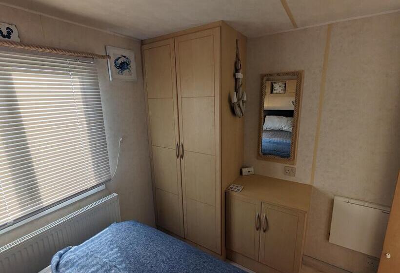 Отель Sandy Paws Anderby Creek   Dog Friendly