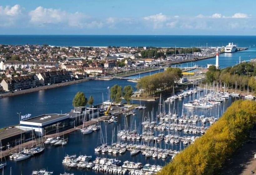 בית מלון כפרי Mobil Home Ouistreham