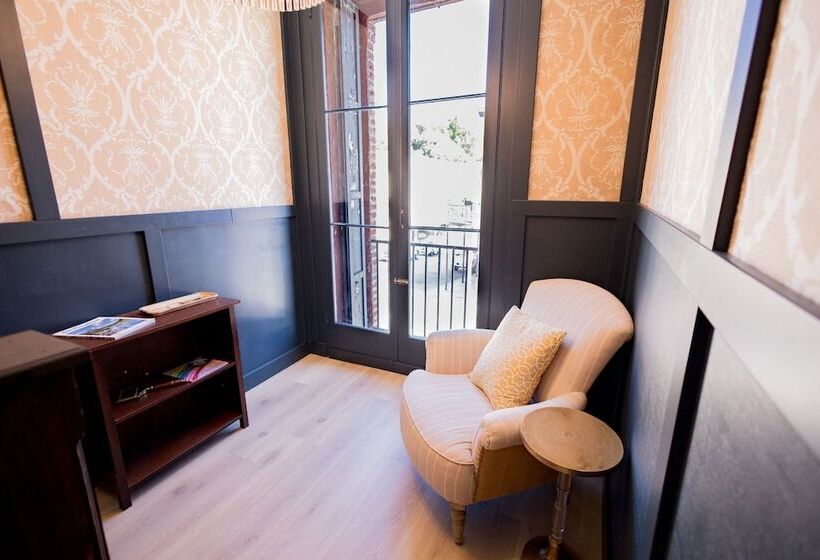 ホテル Speakeasy Suites