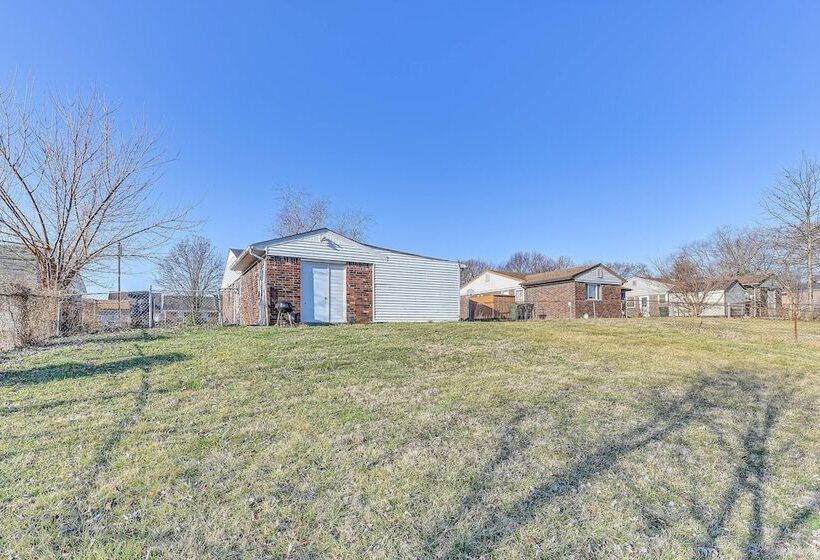 7 Mi To Louisville: Family Friendly Jefferson Home