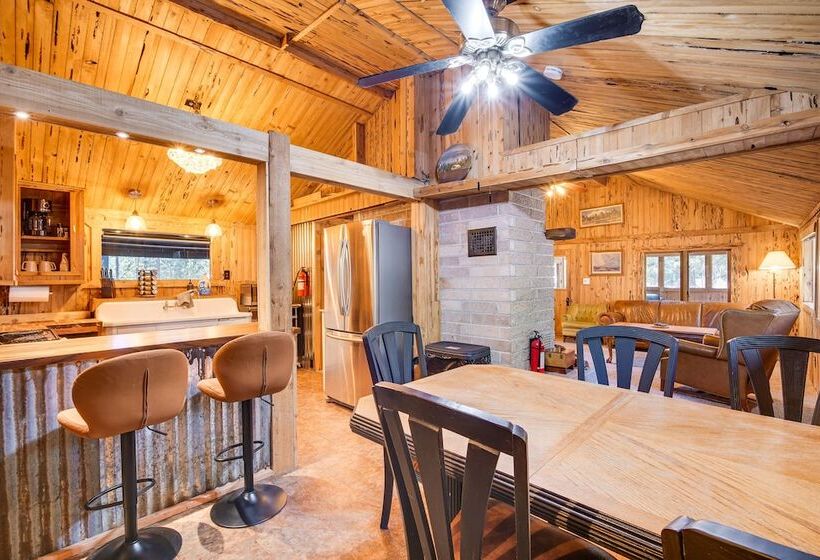 Klamath Falls Cabin W/ Private Sauna & Fire Pit!