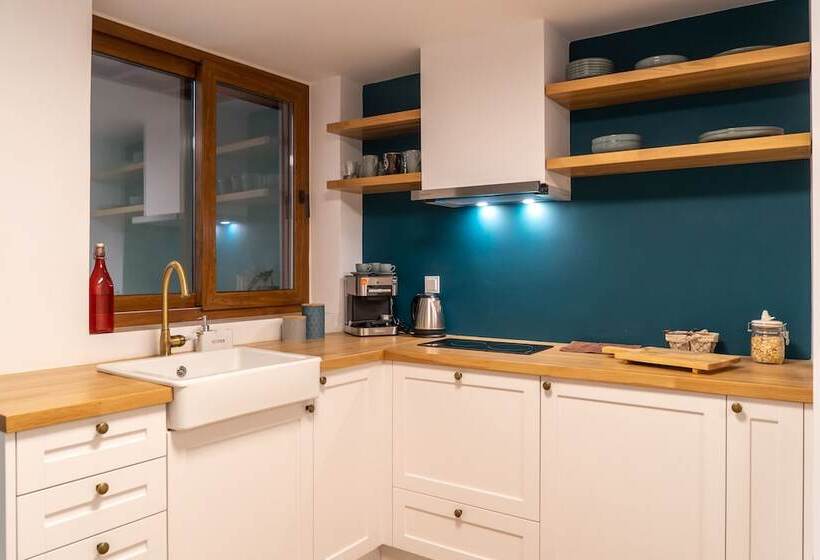 Lemon Garden Residence