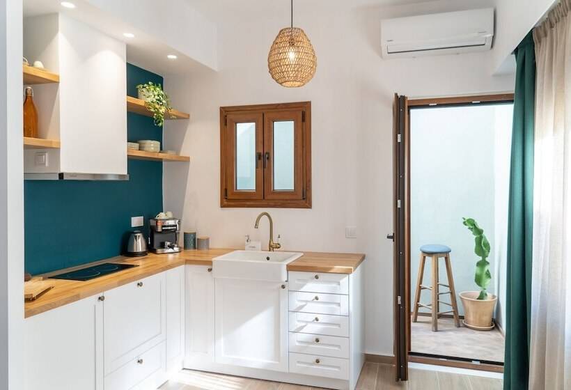 Lemon Garden Residence