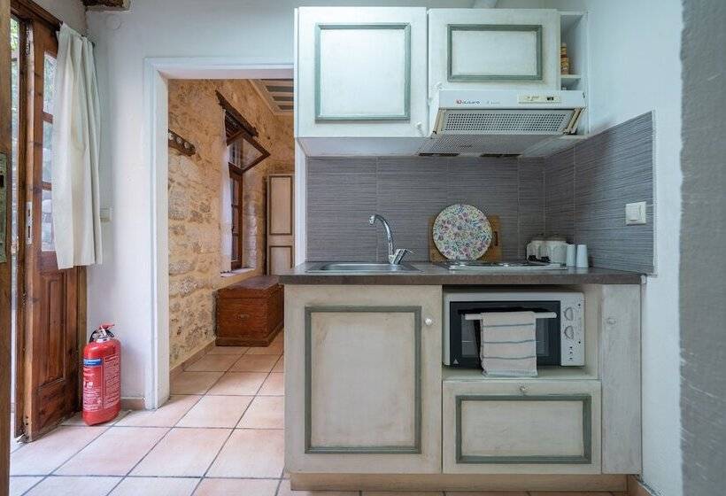 Lemon Garden Residence