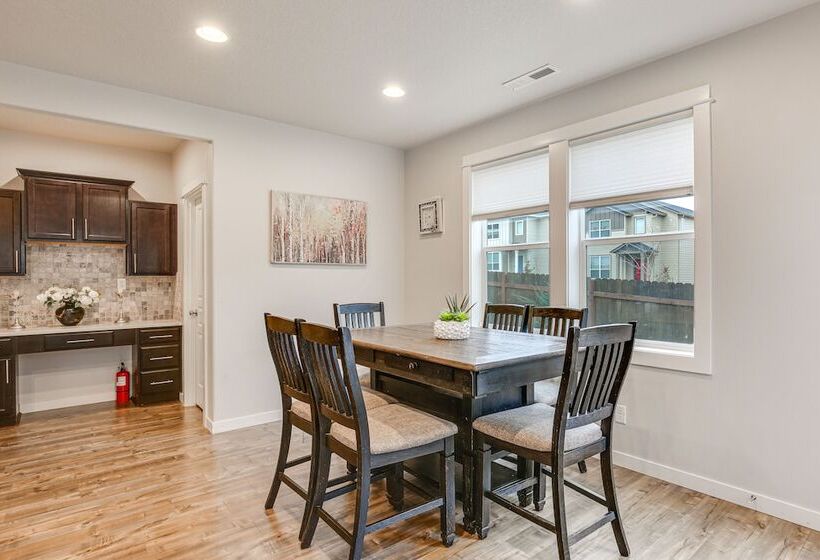 Modern Eugene Home: 2 Mi To University Of Oregon!