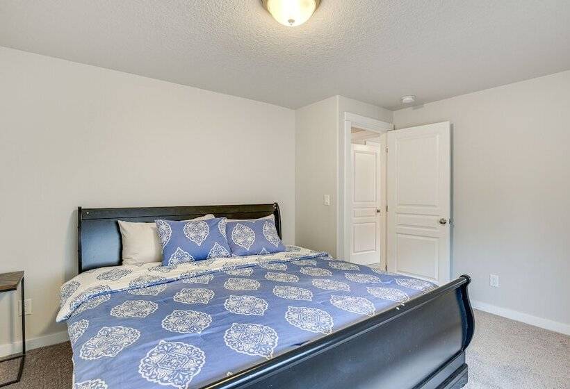 Modern Eugene Home: 2 Mi To University Of Oregon!