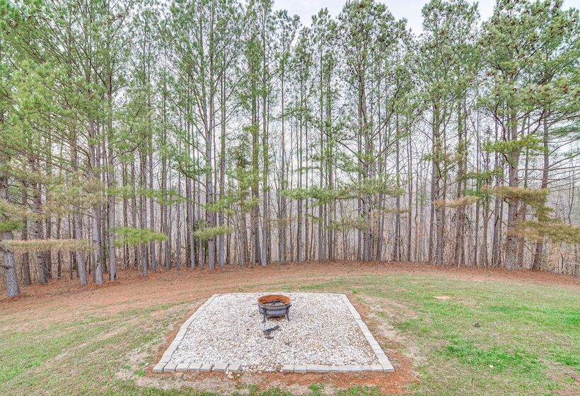Monticello Home W/ Deck & Fire Pit < 1 Mi To Water