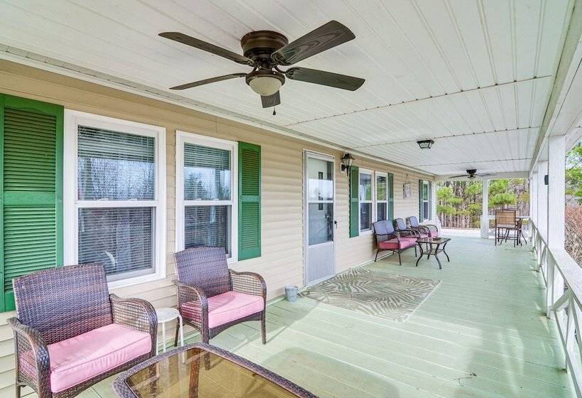 Monticello Home W/ Deck & Fire Pit < 1 Mi To Water