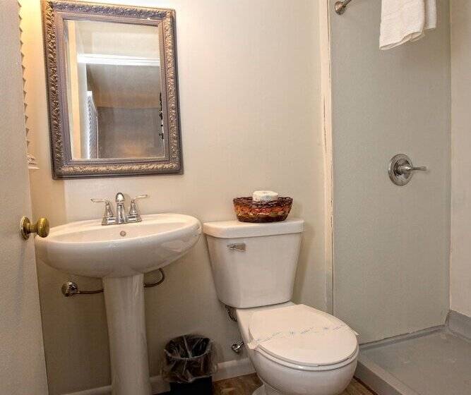 فندق على الطريق Prairie Voyager