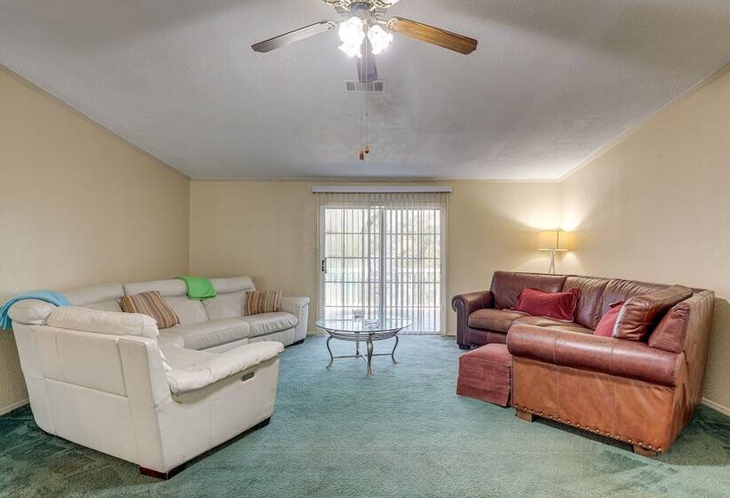 Peaceful Mcalpin Home On 5 Acres W/ Private Deck!