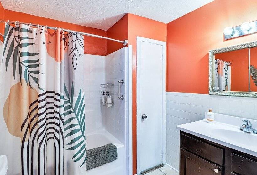 Peaceful Trenton Home W/ Patio Near Hiking!