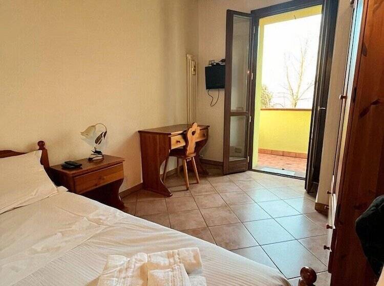 פנסיון B&b Villa Erika