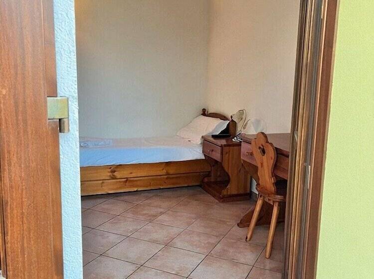 פנסיון B&b Villa Erika