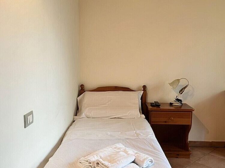 פנסיון B&b Villa Erika