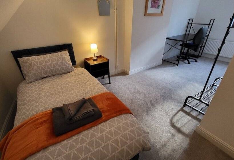 Резиденция Heart Of Lincoln City, 3 Bedrooms, Sleeps 4 Guests