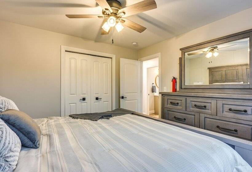 Riverfront Michigan Cottage W/ Fire Pit & Kayaks!