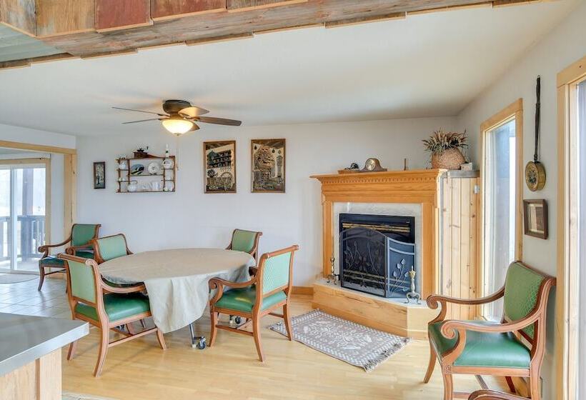 The Barn  Secluded Home 7 Mi To Afton Lake!