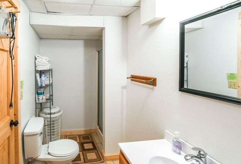 The Barn  Secluded Home 7 Mi To Afton Lake!