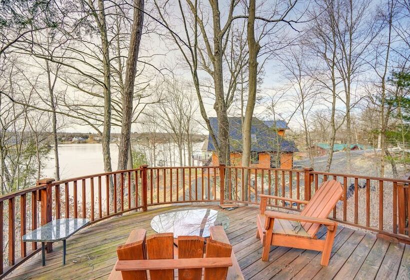 Pet Friendly Cabin Overlooking Sleepy Hollow Lake