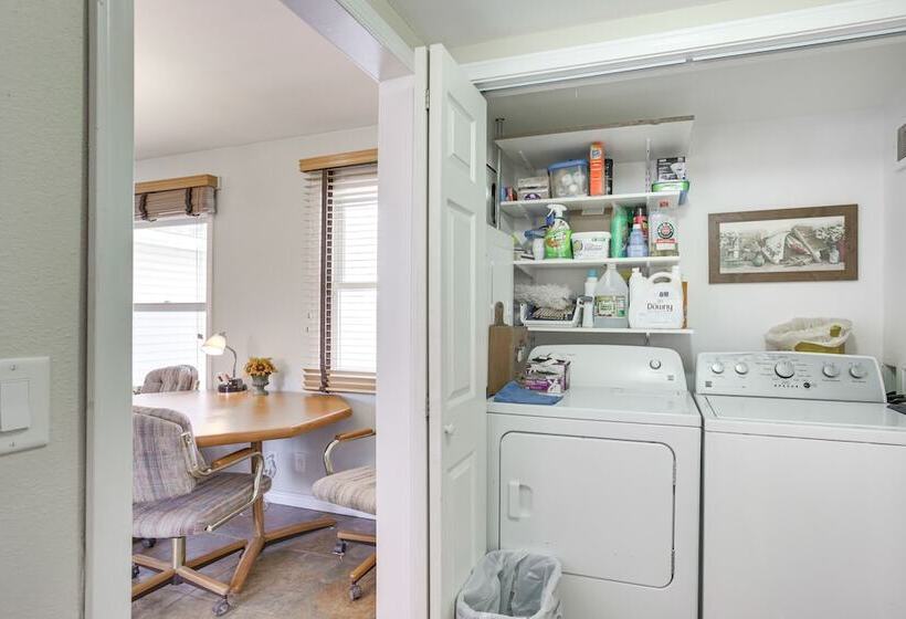 Single Story Gillette Home: Walk To Lake & Trails!