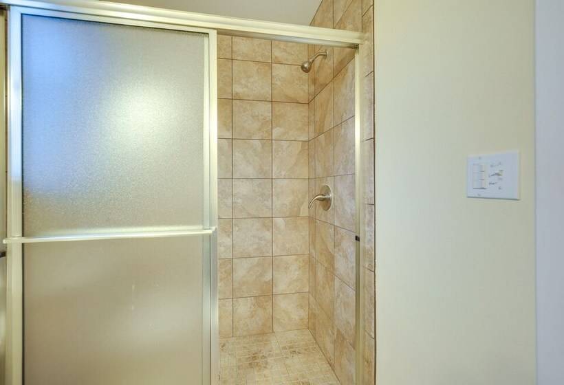 Southwest Austin Home W/ Pool, 13 Mi To Downtown!