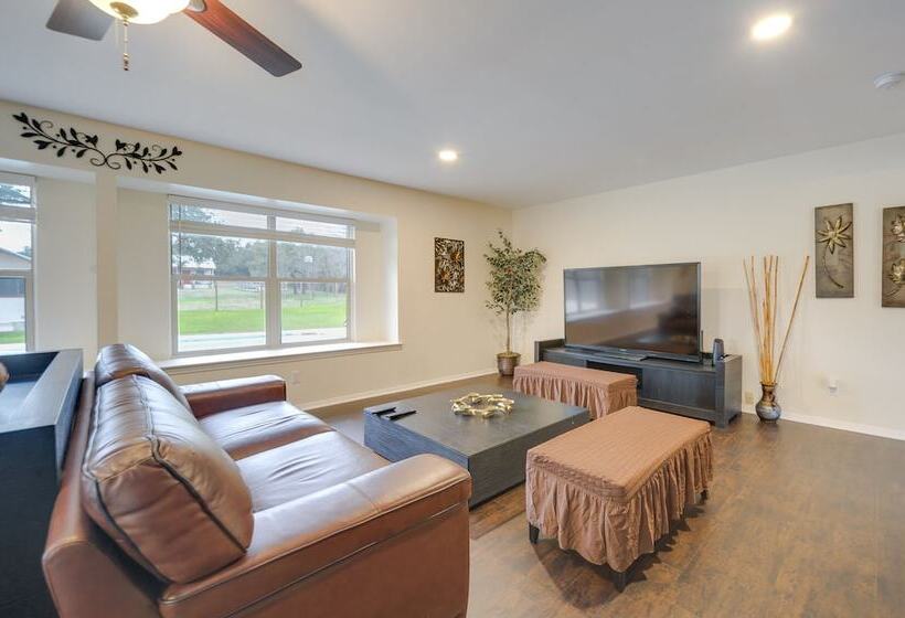 Southwest Austin Home W/ Pool, 13 Mi To Downtown!