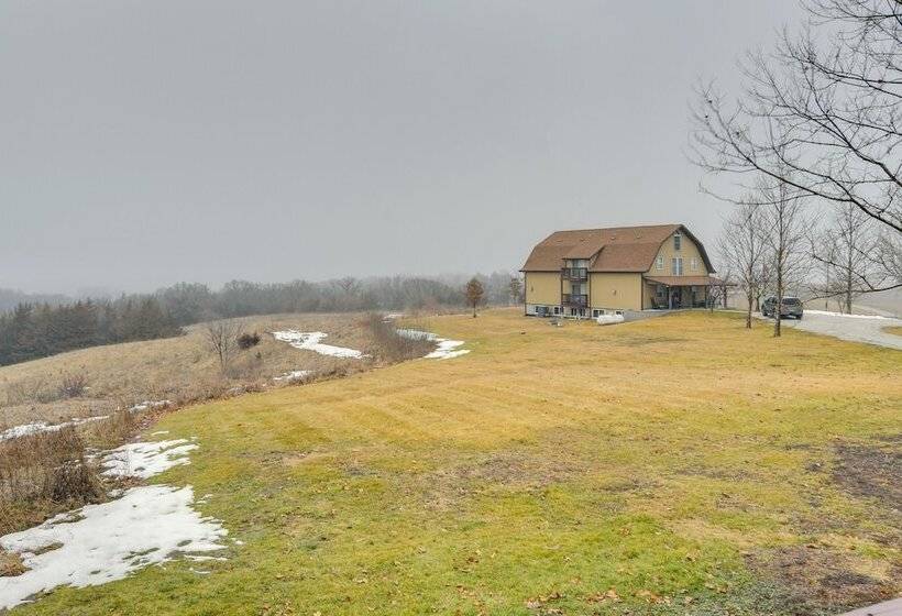 The Lodge  Spacious Afton Cabin Near Fishing!
