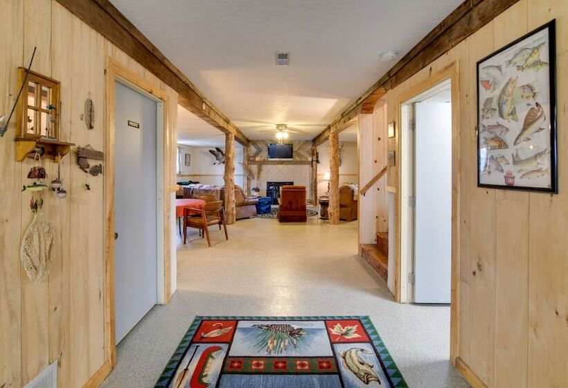 The Lodge  Spacious Afton Cabin Near Fishing!